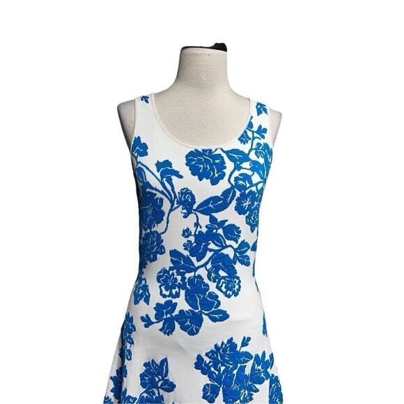 Milly Sleeveless Floral print Fit and Flare Dress Size Small - Picture 2 of 5